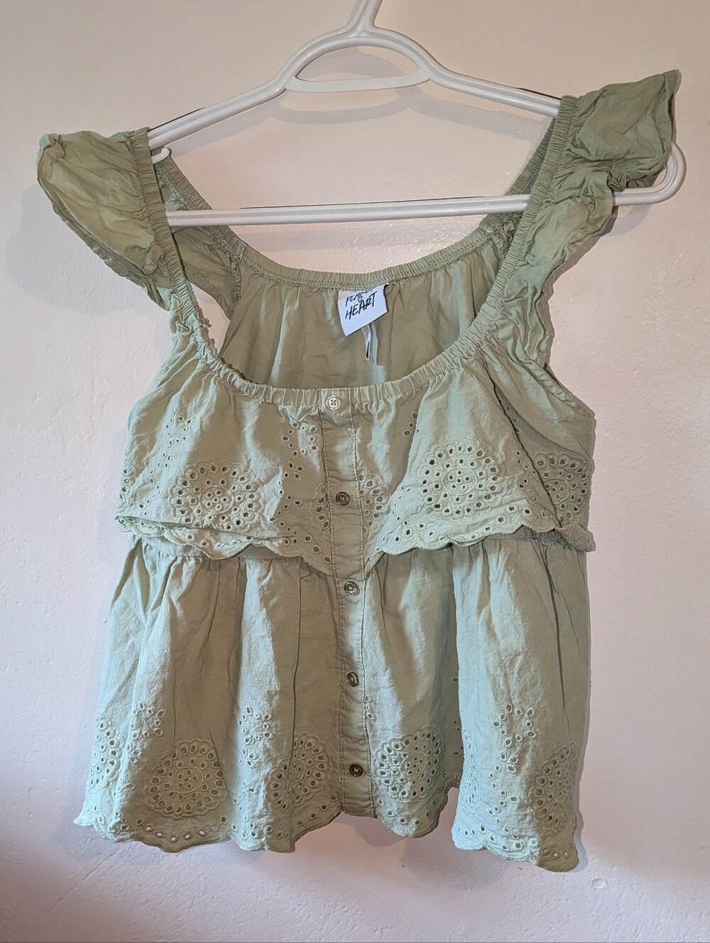 Planet Heart Sage Eyelet Button Front Tank Size S